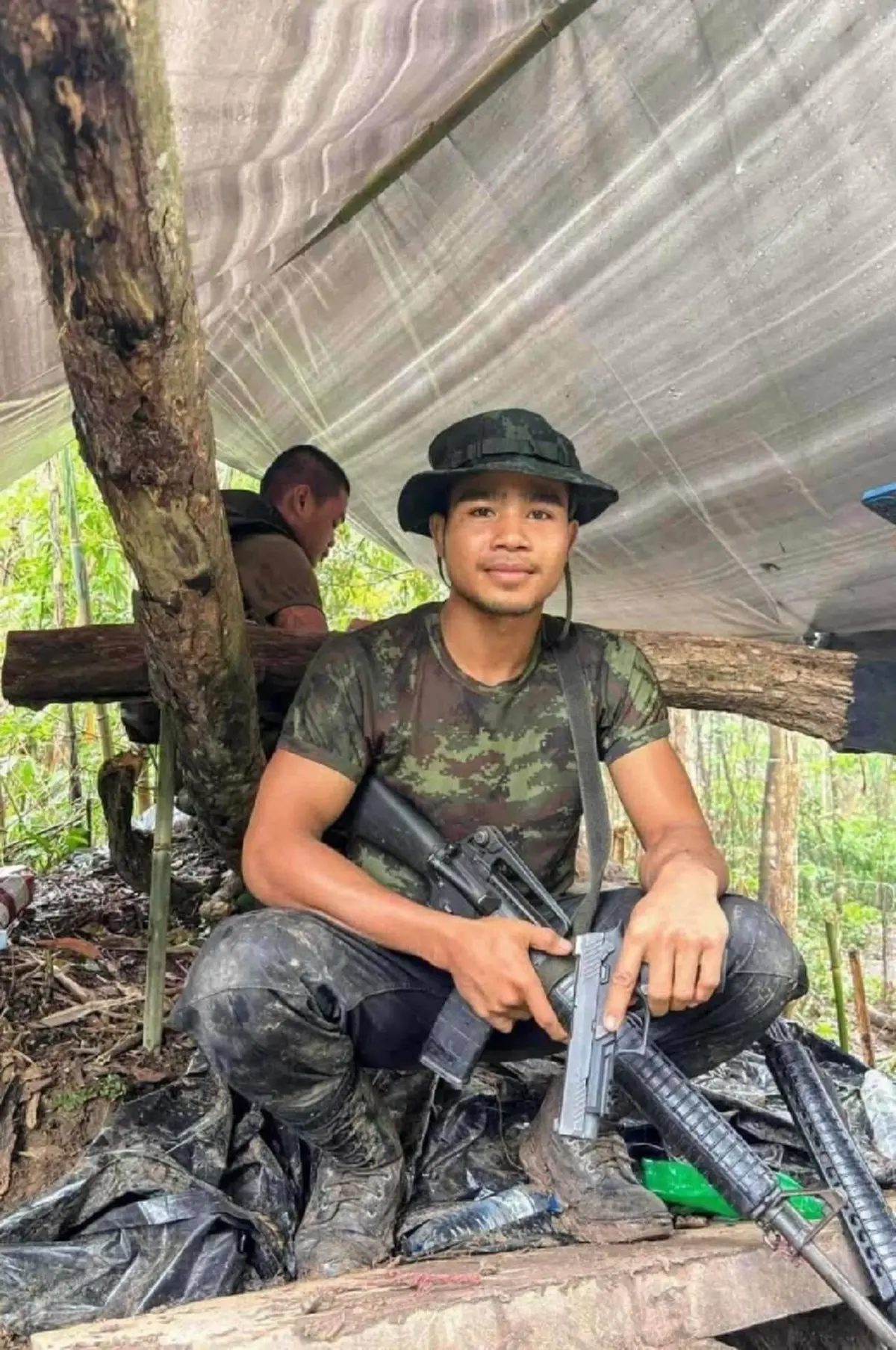 สุดยอด พลทหารธนพัฒน์ เล่าเหตุผลอยากเป็นทหาร ได้ฟังทำน้ำตาซึม