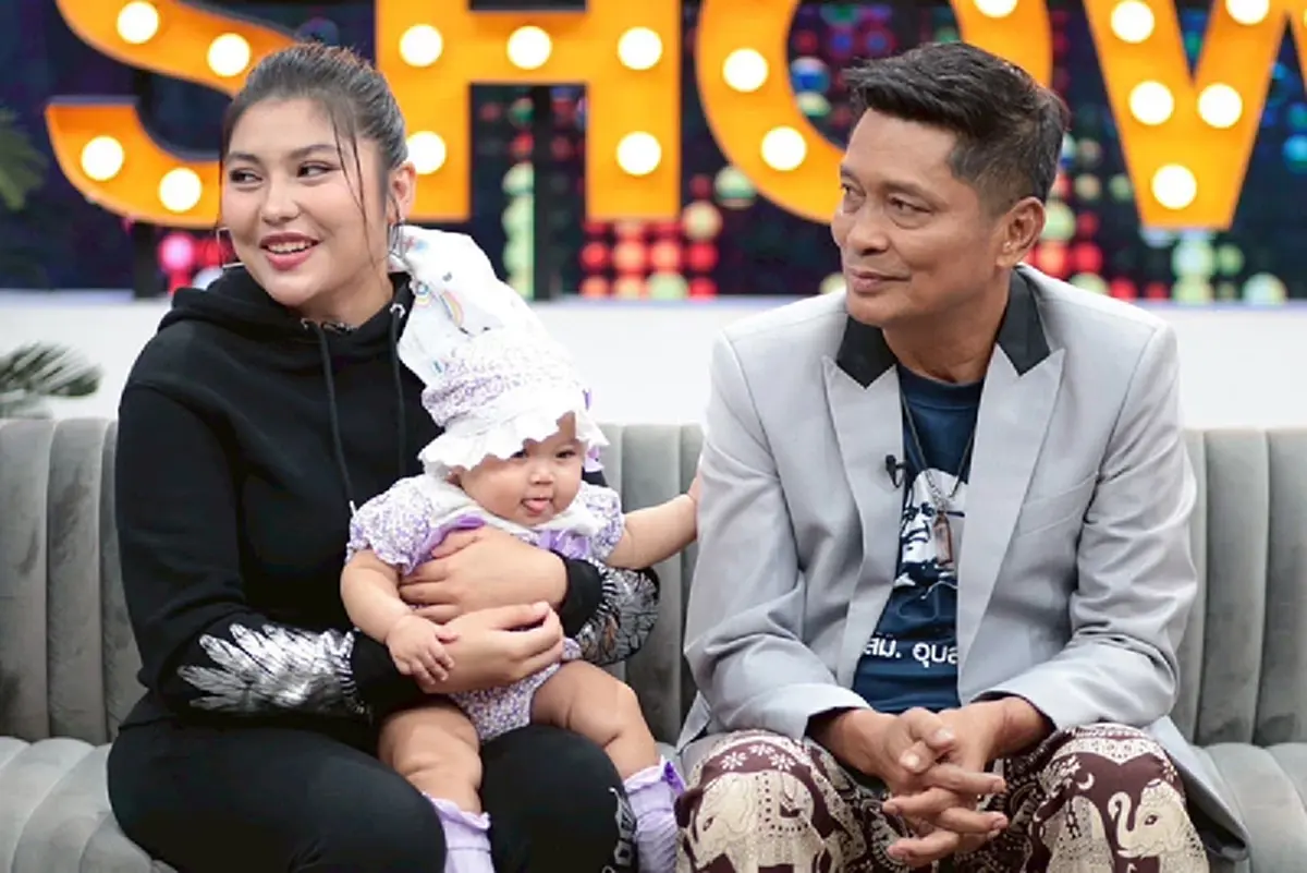 ชูษี เชิญยิ้ม ควงลูกสาว เผยความในใจหลังคืนดี ไม่คุยกันนาน 6 ปี