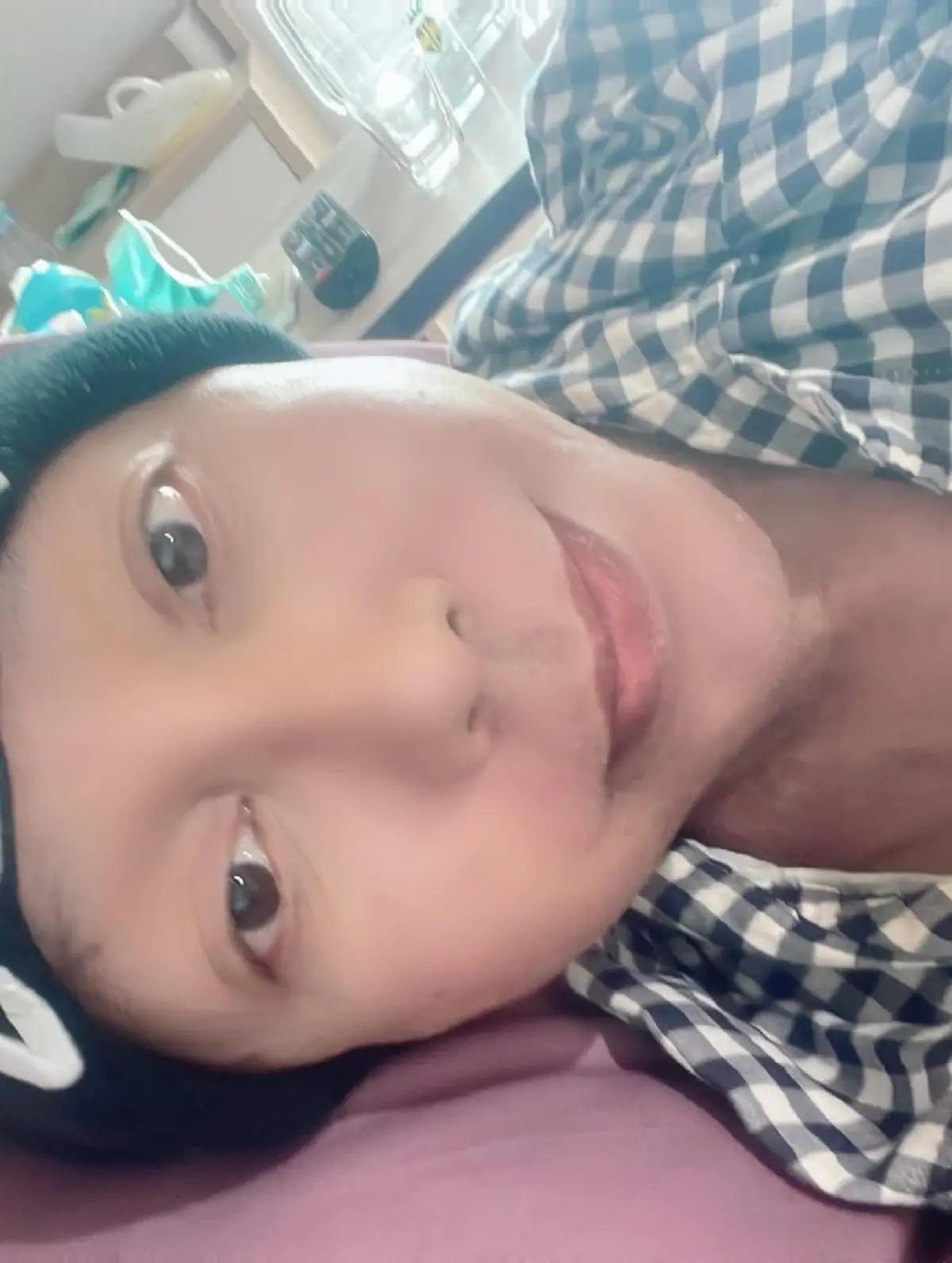 เปิดภาพ มัม ลาโคนิคส์ หลังป่วยหนักเข้า ICU ล่าสุด ได้กลับบ้านแล้ว