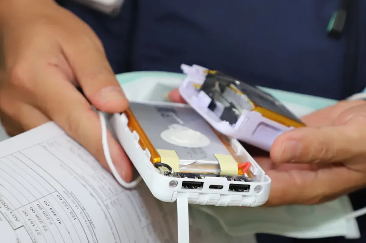 โป๊ะแตก 2 บริษัทใหญ่ ใช้แบตฯ เกรดตก-ไร้มอก. ยัดไส้หลอกขาย