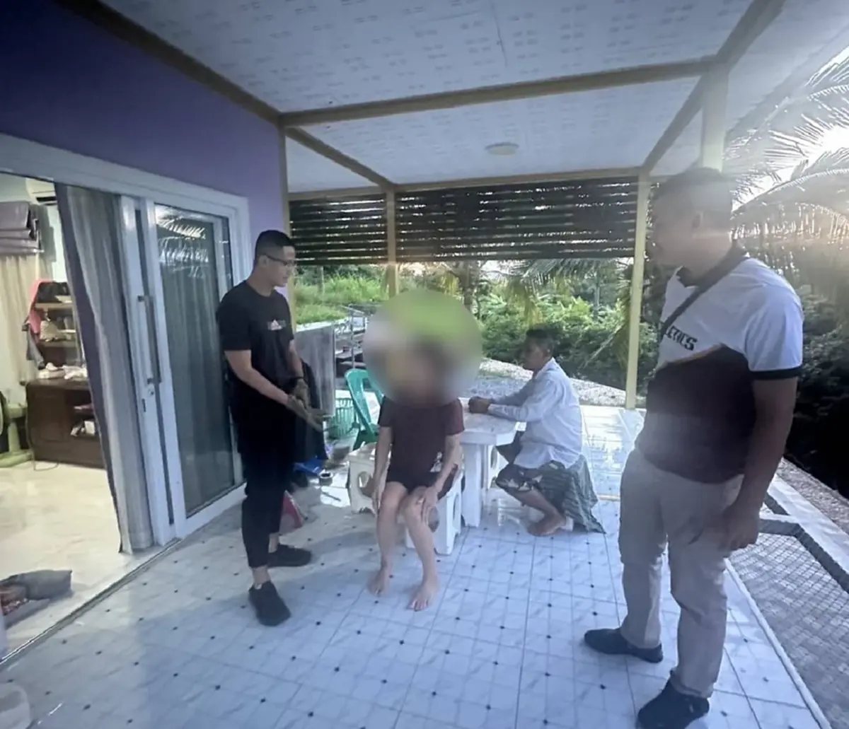 จับคาบ้าน หญิงใจบาปลวงยาย 72 ปีขึ้นรถ ลงมือโหดแล้วถีบลง