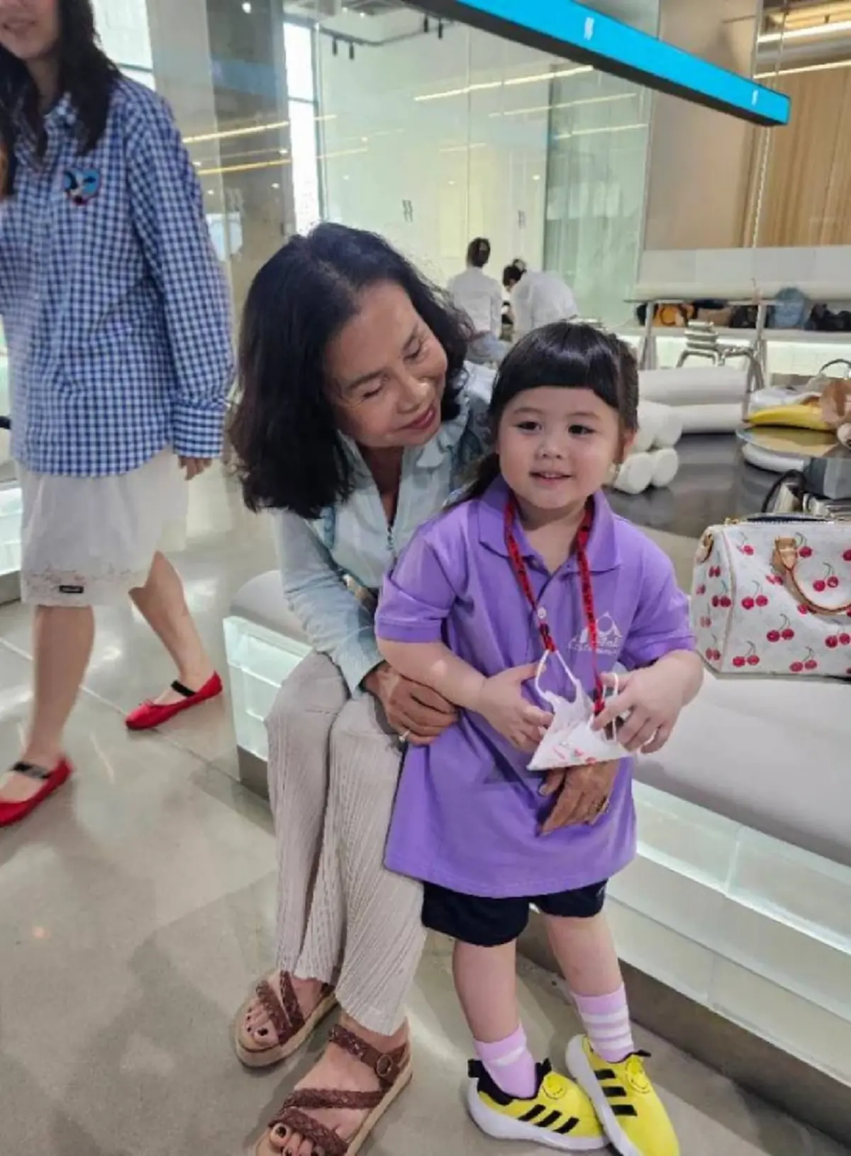 ส่องค่าเทอม "น้องแอบิเกล" ไม่ธรรมดา สมฐานะทายาทหมื่นล้าน