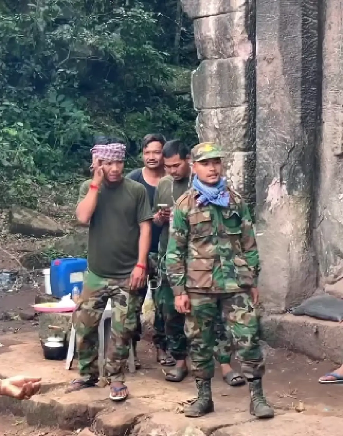 เปิดภาพล่าสุด "ทหารเขมร" ที่ปราสาทตาควาย เห็นแล้วผิดคาด