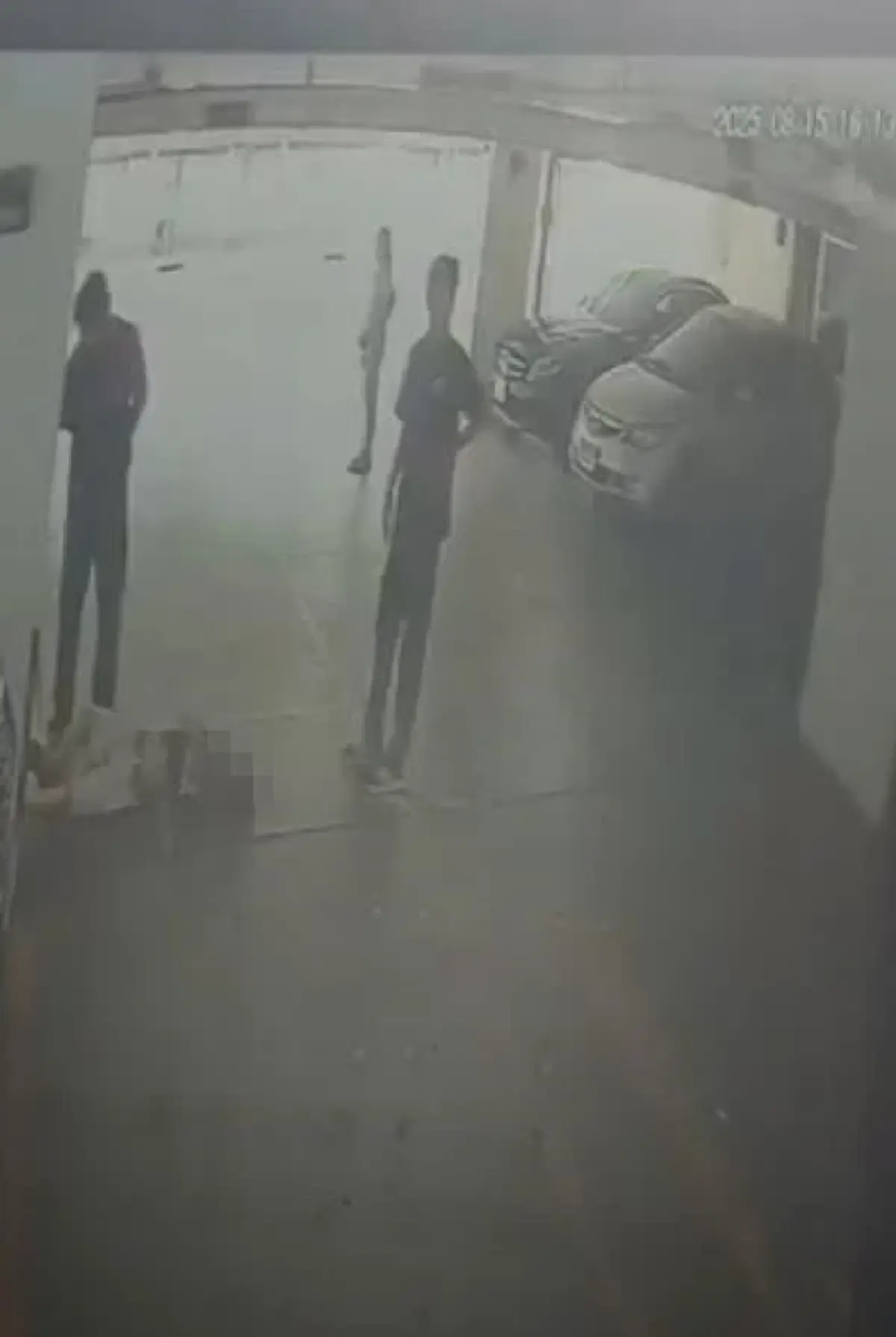 สลดหนัก นิติคอนโดสาวโหดควงแฟนหนุ่มรุมยำลูกบ้านเสียชีวิต