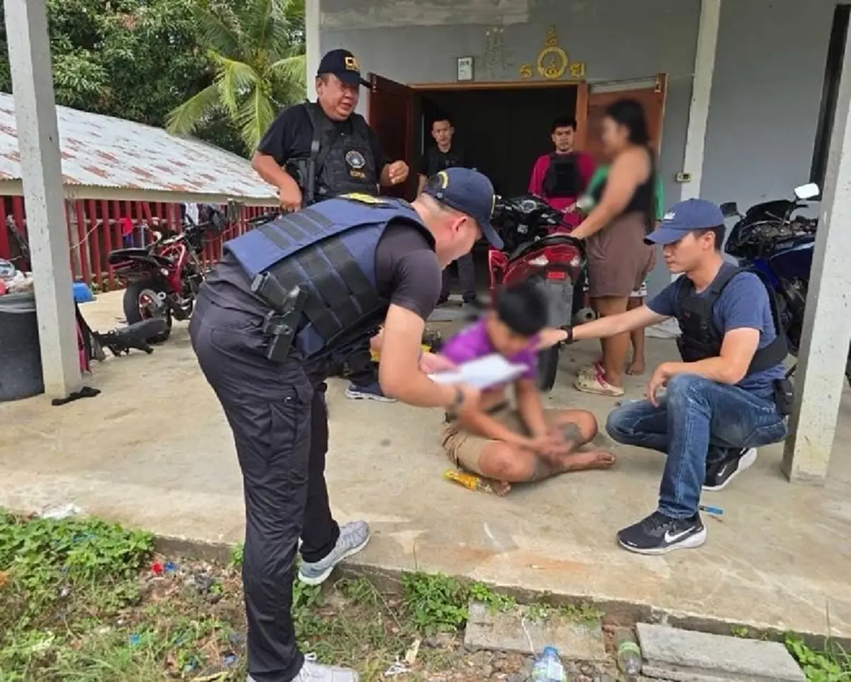 (CIB) บุกจับ “โซ่” มือปืนโหด หนีหมายจับหลบซ่อนนาน 4 เดือน