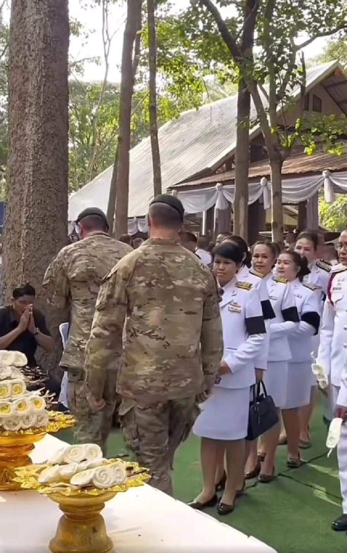 ทัชหัวใจ รบพิเศษ Green Beret สหรัฐฯ ร่วมส่ง จ.ส.อ. อโณทัย ป้องแก้ว