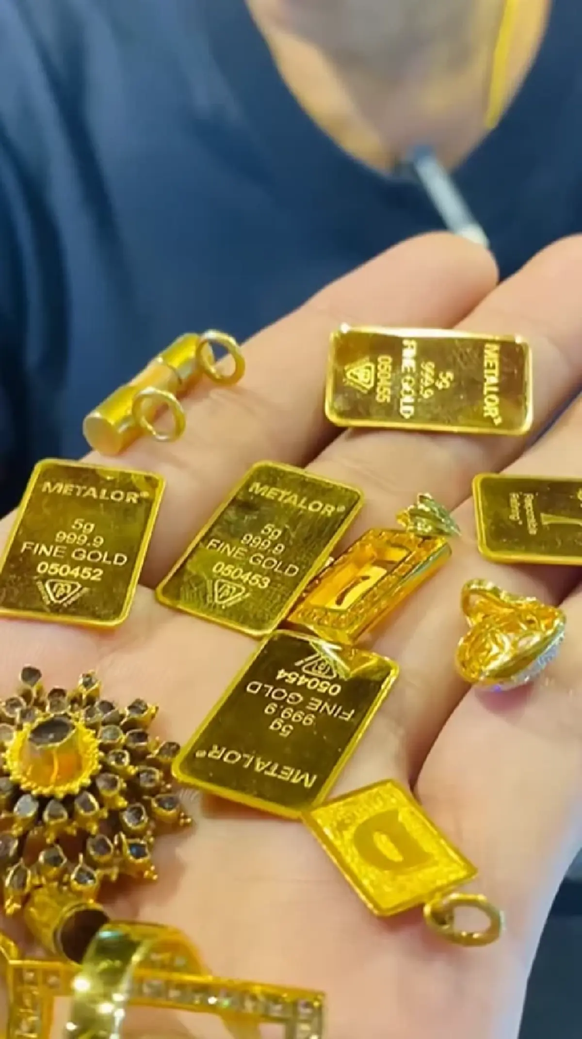 สาวตัดสินใจ หอบทองมรดกแม่สามีไปเช็ก รู้ความจริงถึงกับเข่าอ่อน