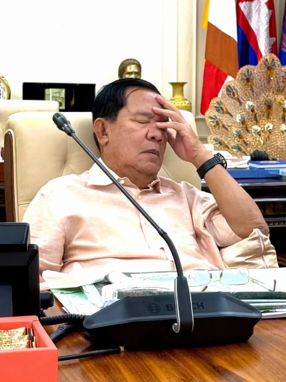 ม.รามคำแหง เพิกถอนปริญญาฯกิตติมศักดิ์ "ฮุนเซน" มีผลทันที