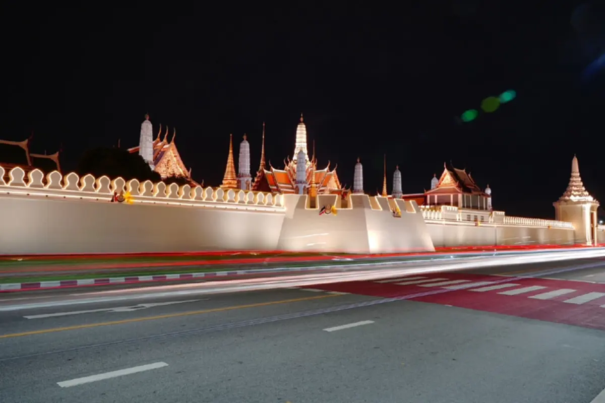 MEA เชิญชวนชมไฟประดับ เนื่องในโอกาสวันเฉลิมพระชนมพรรษา พระบรมราชชนนีพันปีหลวง