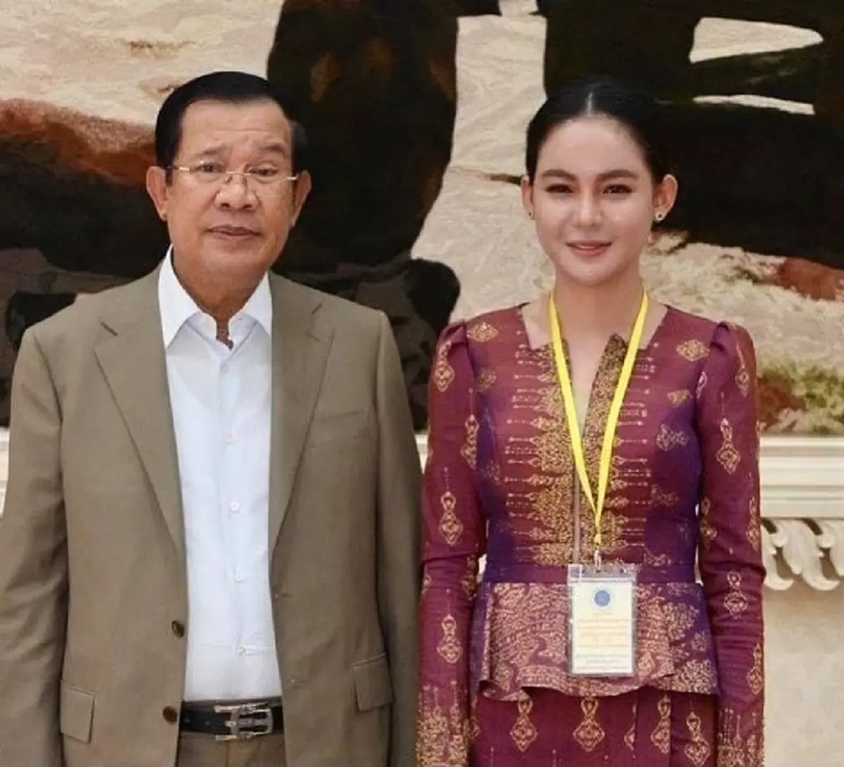 เปิดประวัติ ธี โสวันทา รองผู้ว่าฯสาว ที่ถูก ฮุนเซน สั่งปลด