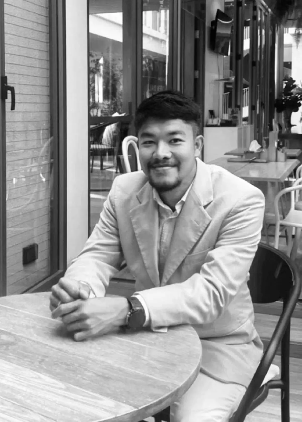 ครูการบิน เสียชีวิตแล้ว หลังประสบอุบัติเหตุ พารามอเตอร์ตก 