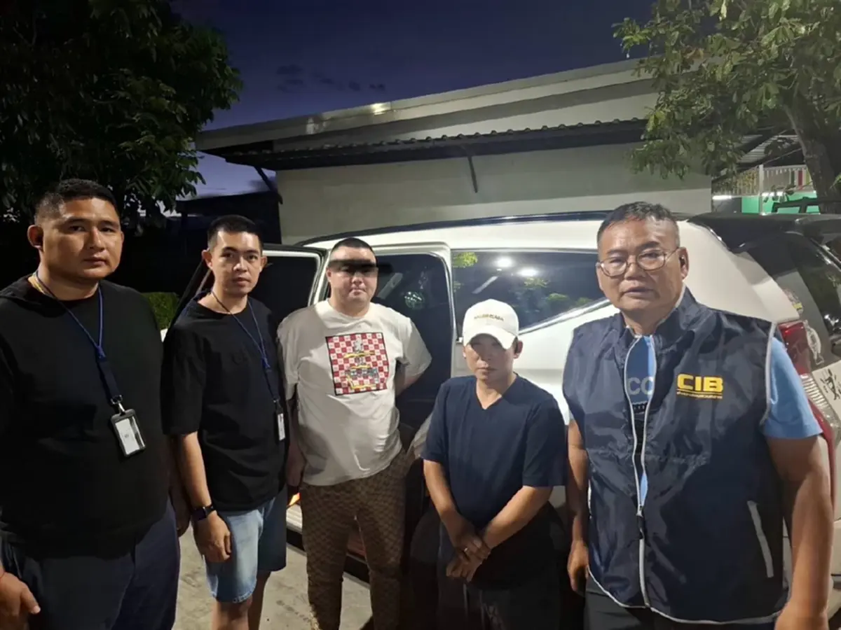 จับรถต้องสงสัย รวบหัวหน้าแก๊งจีนระดับหมายแดง ประวัติโชกโชน