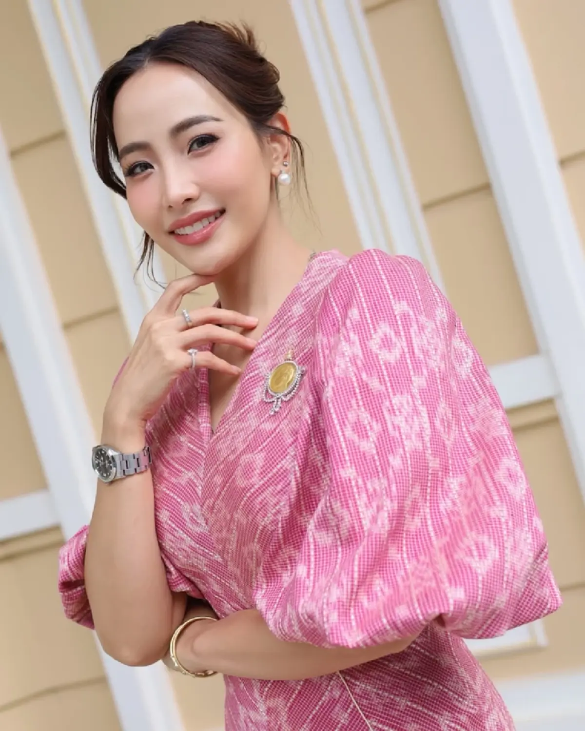 รู้จัก "จ๋า ธนนนท์ " ภรรยา "อนุทิน" ผู้เป็นเบื้องหลังทุกความสำเร็จ