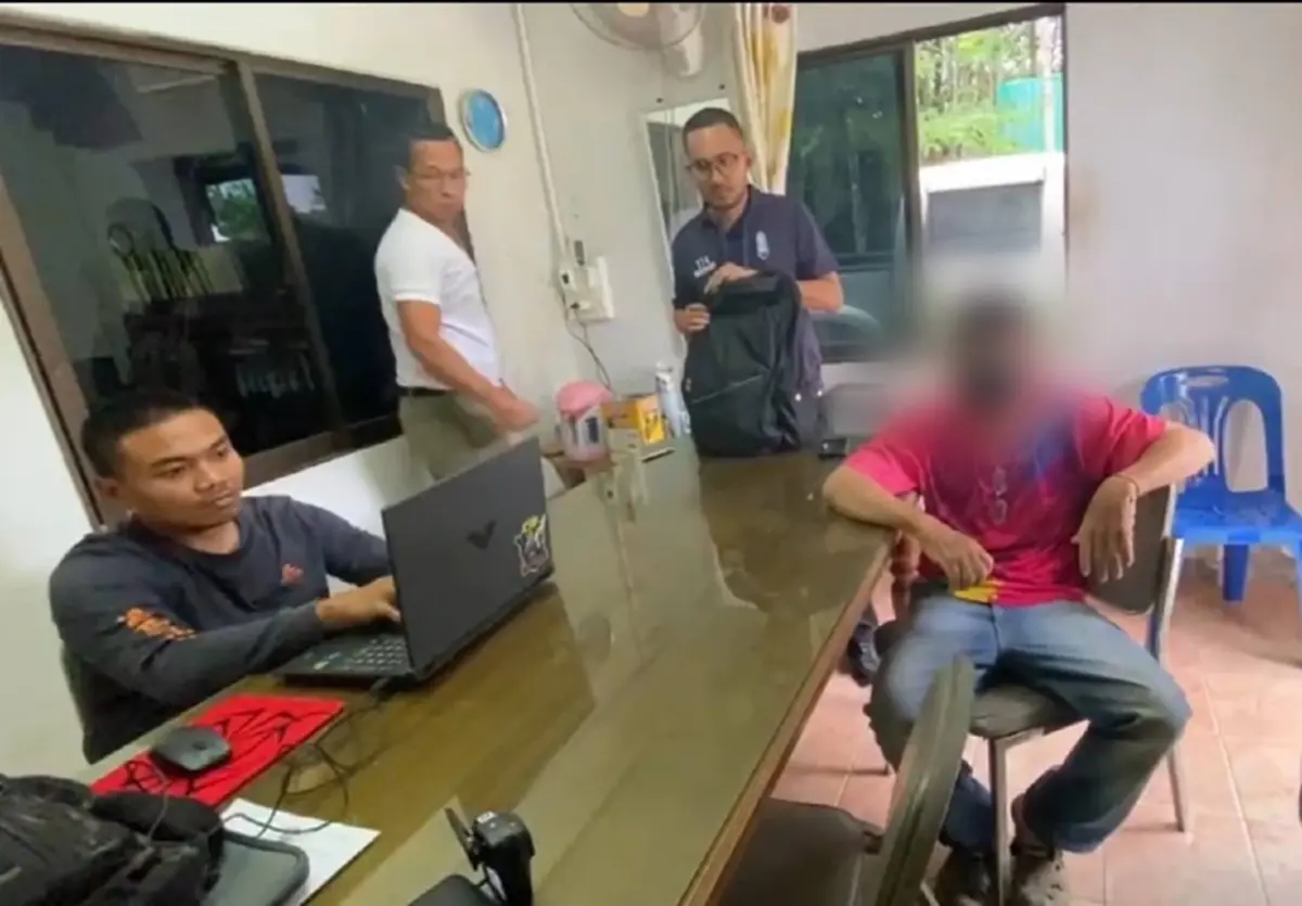 บุกจับคาบ้าน รปภ.แสบ ลักเหล็กโรงงานขายเสียหายกว่า 9 ล้าน