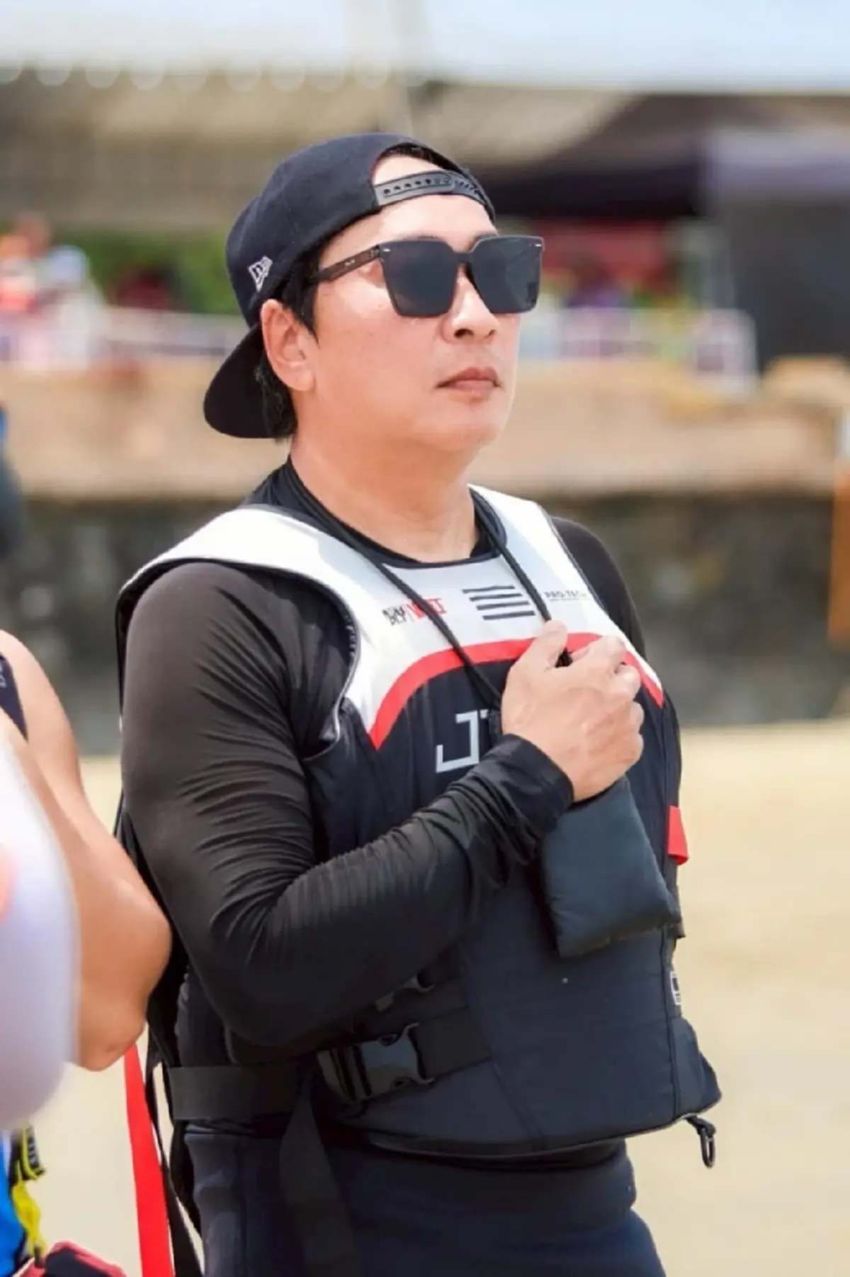 เกิดอะไรขึ้น เปิ้ล นาคร ออกประกาศพ้นสภาพพนักงาน คอมเมนต์สนั่น