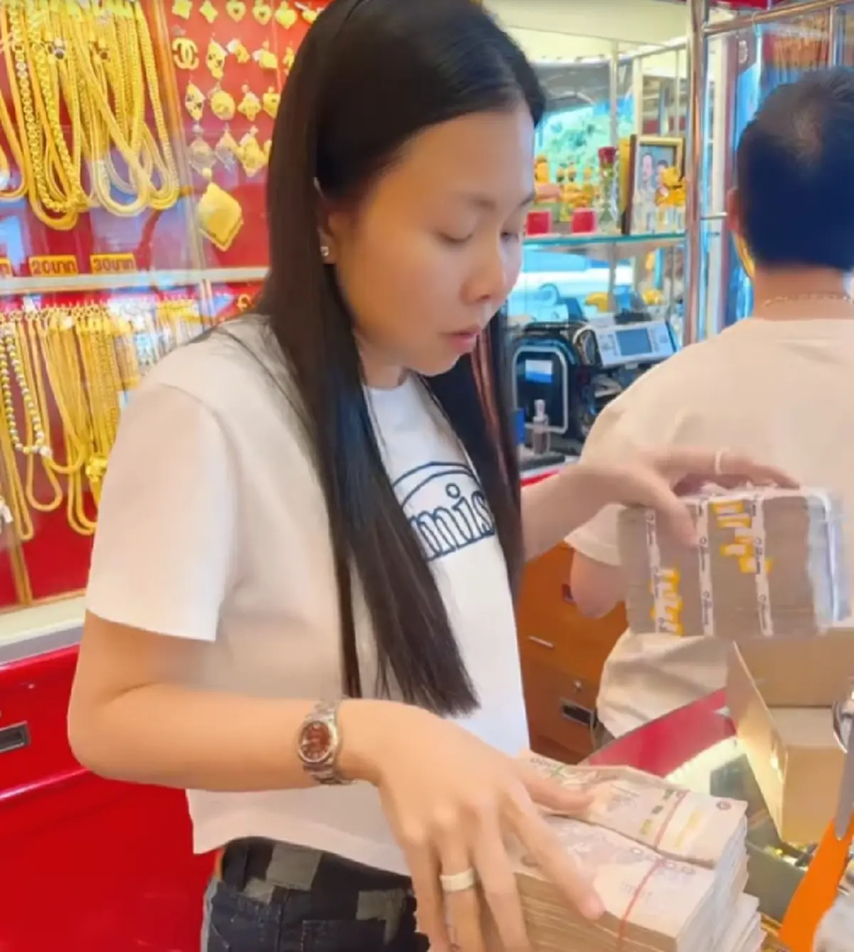 พูดไม่ออก ทองคำแท่ง 13 ปี เอามาขาย ถึงกับเกินคาดมาก รู้ได้เท่าไหร่