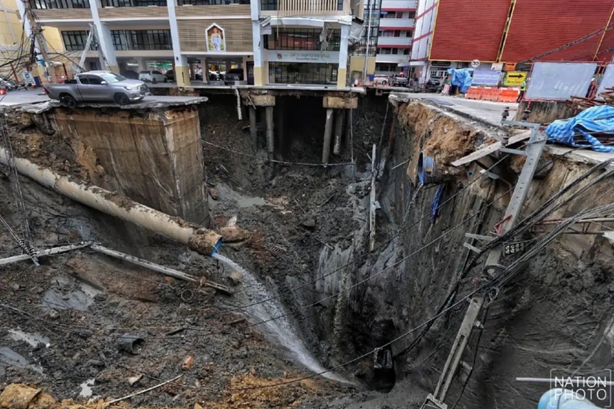 เขตดุสิต ประกาศด่วนห้ามเข้าใช้อาคารใกล้หลุมยักษ์ ฝ่าฝืนมีโทษ