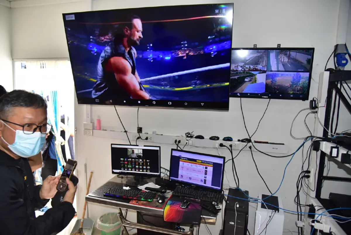 ทลายเว็บไซต์เถื่อนดัง ดูหนัง-ดูบอลพรีเมียร์ลีก รวยปีละ 200 ล้าน