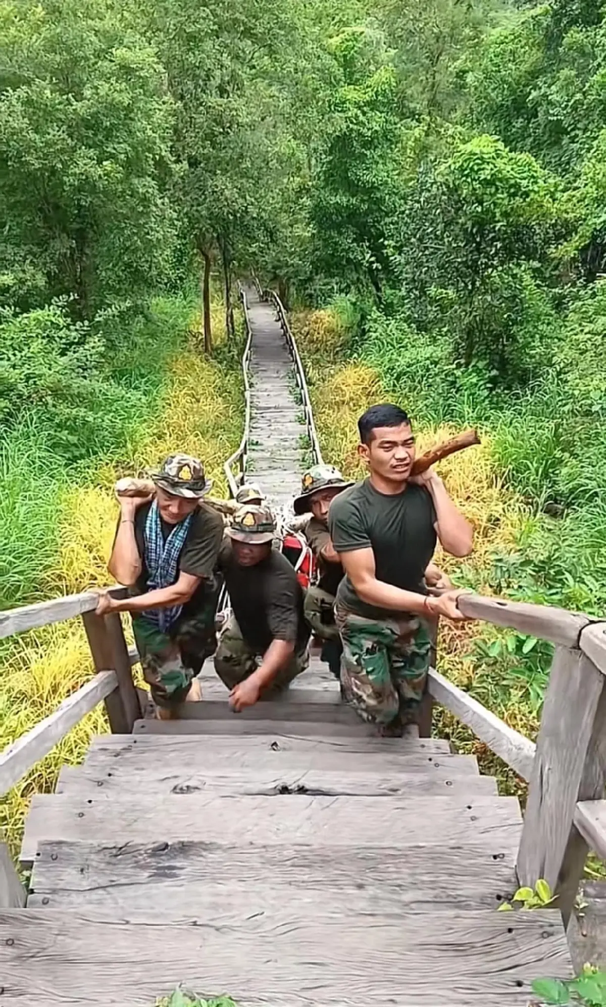 เปิดพิกัดฐานทหารเขมร อดีตนักศึกษาทุนไทย โผล่แบกเสบียงให้