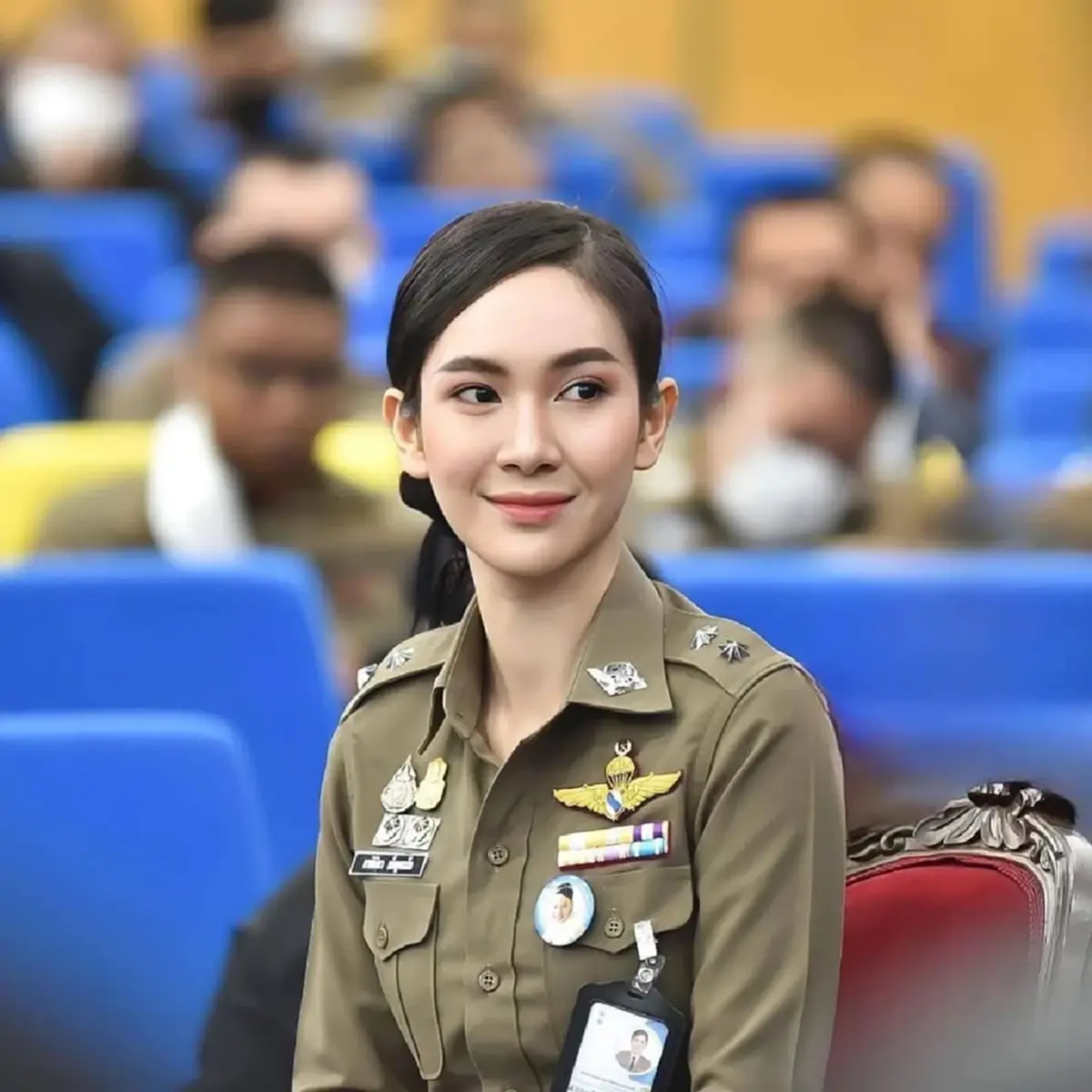 เปิดหนังสือด่วน ดึง"ผู้กองแคท" ช่วยงาน ประธานสภาฯ เป็นกรณีพิเศษ