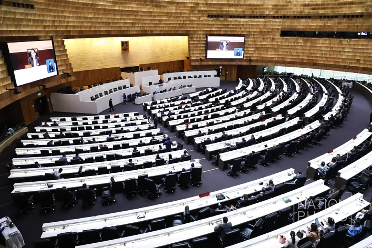 เผยโฉม "9 งูเห่า"เพื่อไทย  สวนมติพรรค โหวต"อนุทิน"เป็นนายกฯ