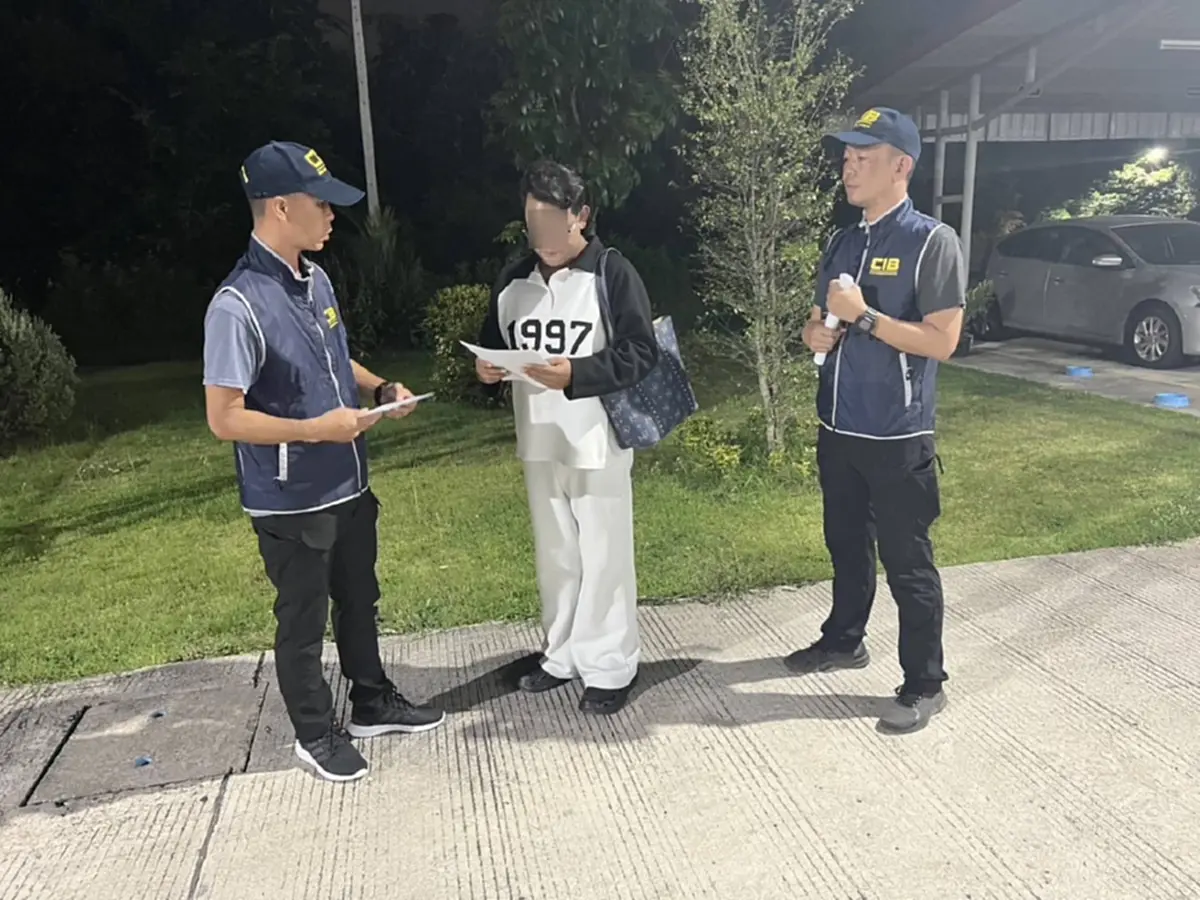 แสบจริง จับไฮโซเก๊ สวมรอยผู้จัดการดารา หลอกตุ๋นจองคิวลูกทุ่งดัง