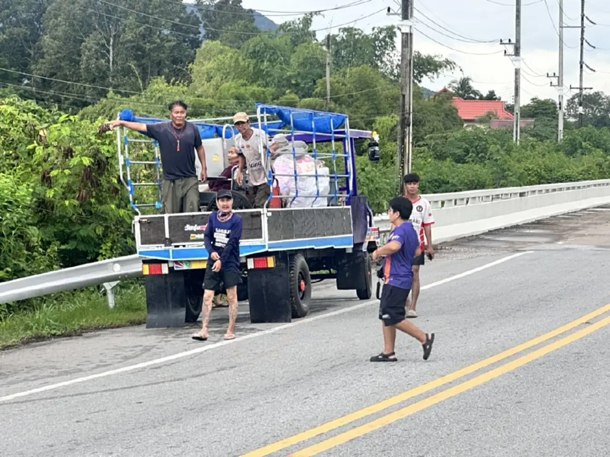 ภูสอยดาว ประกาศปิดลานสนชั่วคราว เหตุสภาพอากาศแปรปรวน และพบดินสไลด์หลายจุด