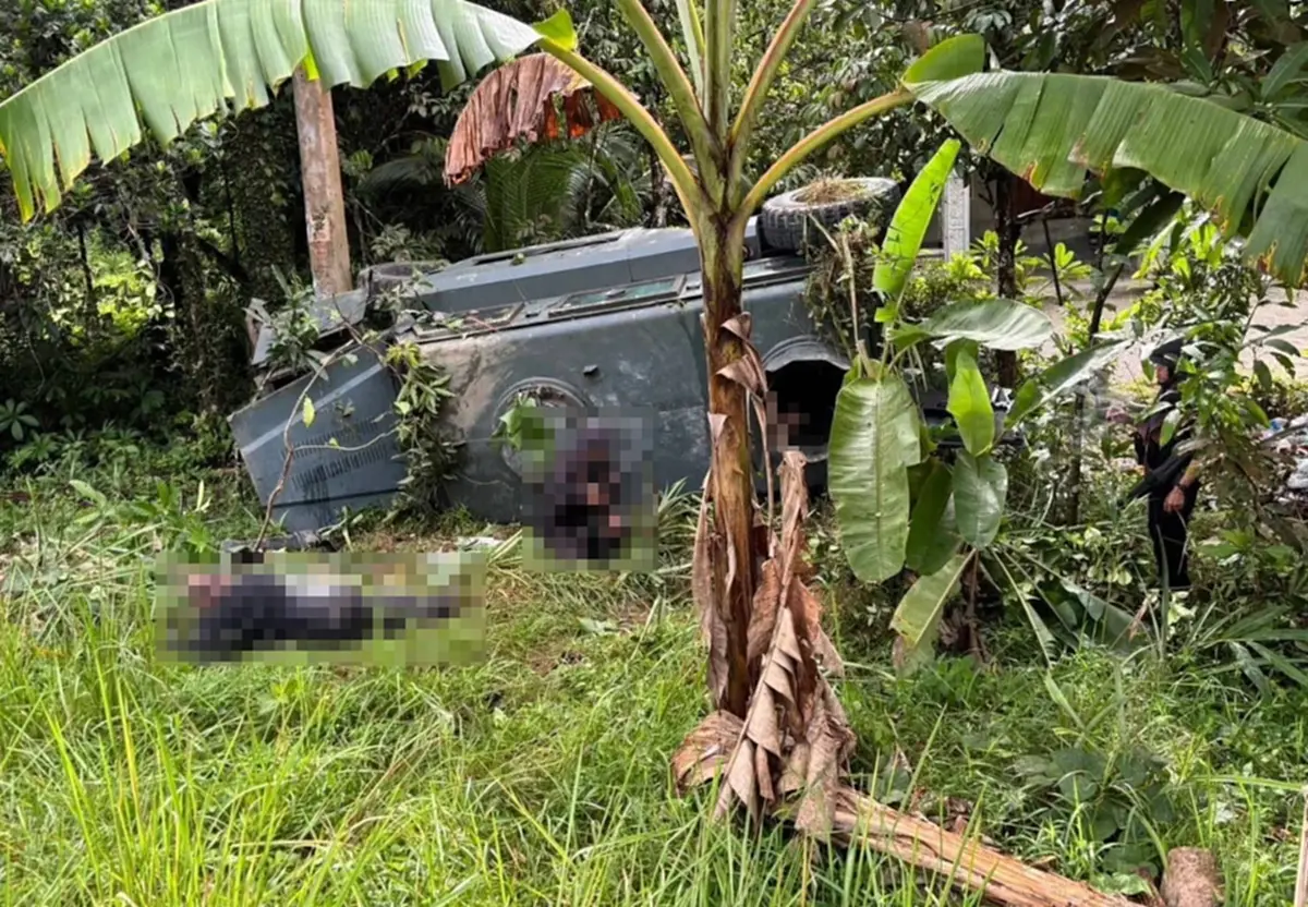 คนร้ายลอบบึ้ม รถหุ้มเกราะรีว่า ที่ อ.สุไหงปาดี ทหารพรานเจ็บ 4 นาย