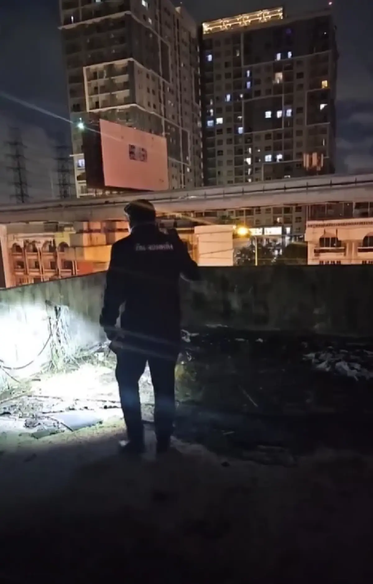 "กัน จอมพลัง" เจอแล้ว โครงกระดูกปริศนา อาจจะเป็นผู้หญิง