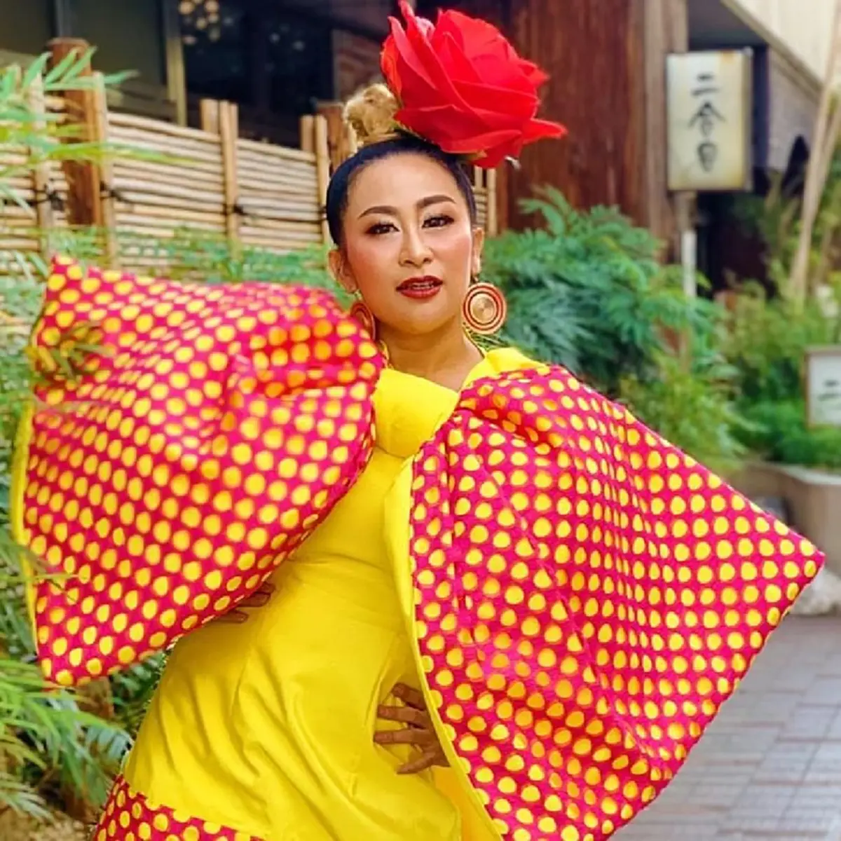 "ลาล่า" เจอหนุ่มอินเดียจ่ายข้าวให้ "ธัญญ่า" แซวแรง ขอให้ได้คู่