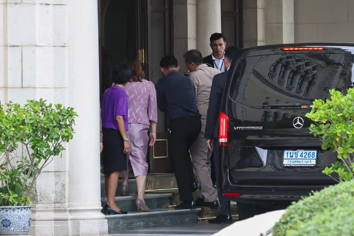 เปิดทะเบียนรถเคลื่อนย้าย "องค์นรสิงห์จำลอง" กลับตึกไทยคู่ฟ้า