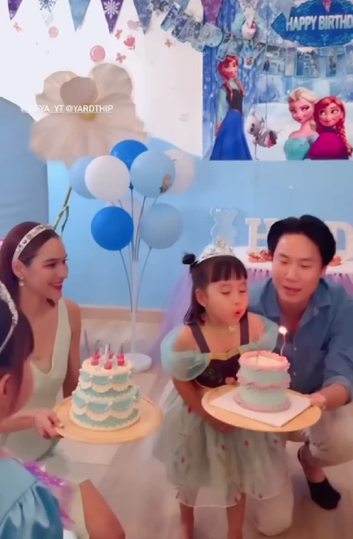 "หยาดทิพย์"เผยภาพคู่สามี"เมฆ รามา" ยกเค้กเซอร์ไพรส์ลูกสาว