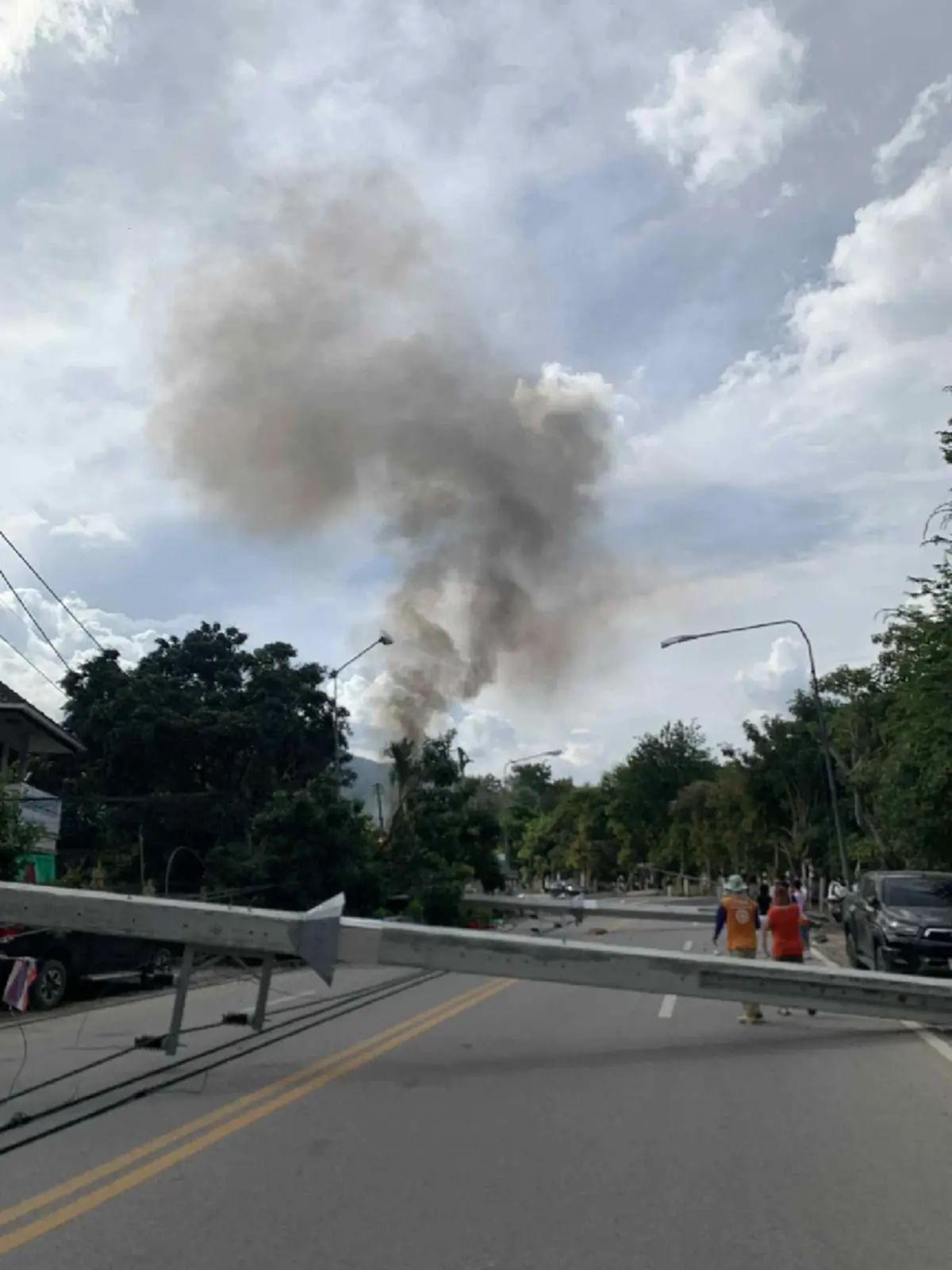 อาลัย รถบัส The Voice เกิดอุบัติเหตุรถชนเสาไฟฟ้า ดับสลด