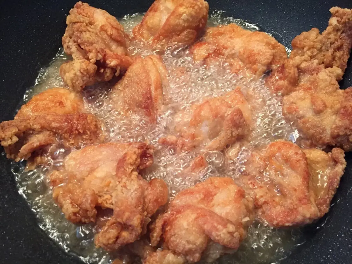 5 อาหารอร่อยใกล้ตัว ที่อาจเป็นภัยเงียบทำร้ายหัวใจคุณ