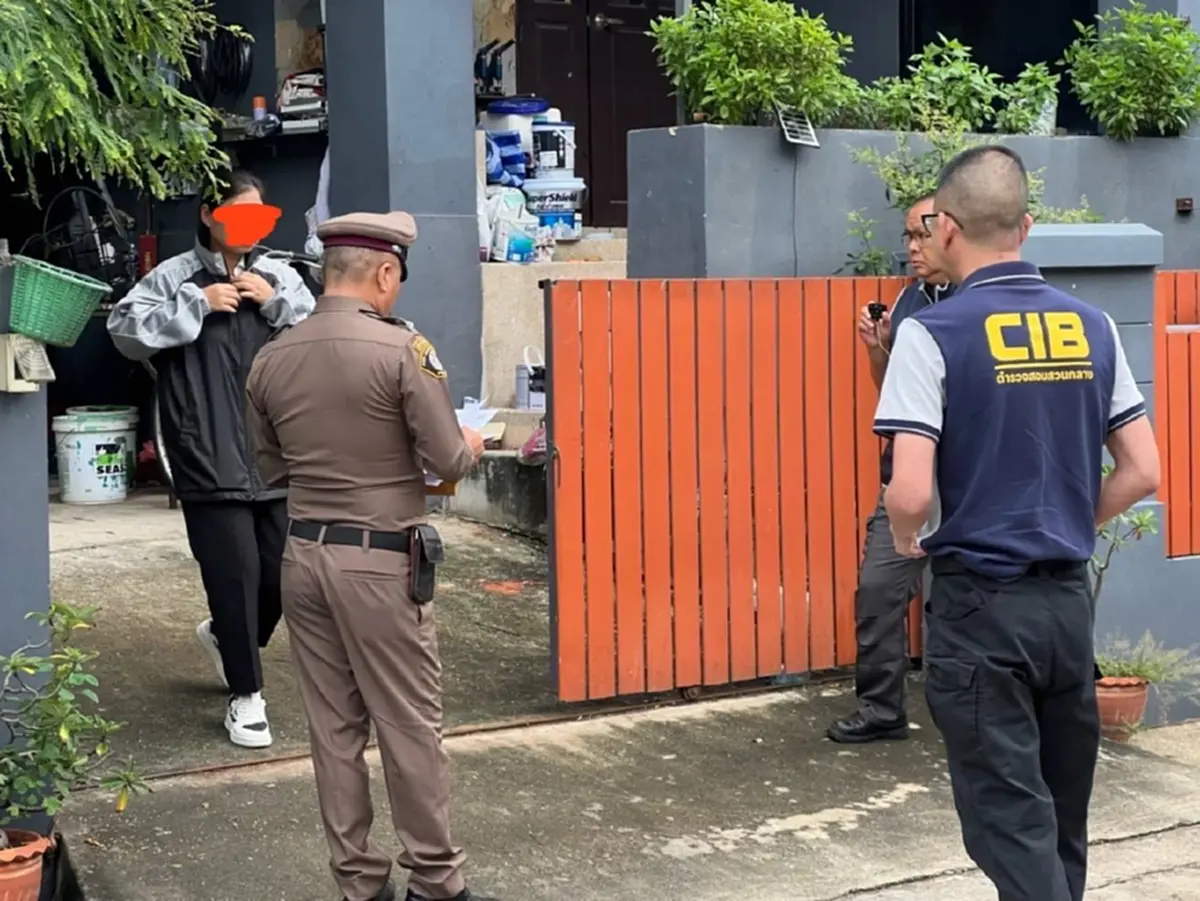 บุกรวบ ประธานนิติฯ-พวก หมู่บ้านหรูบางขุนเทียน ลูกบ้านแฉสุดแสบ