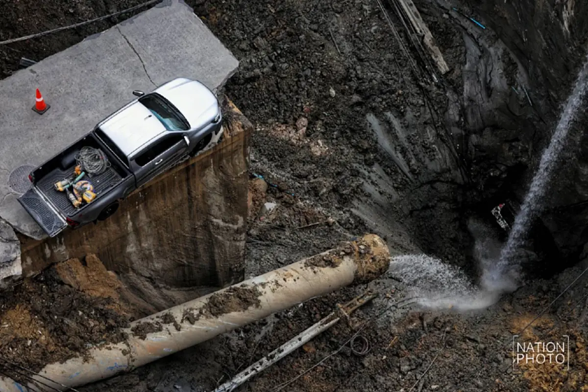 โรงพยาบาลวชิรพยาบาล ประกาศด่วนถึงคนไข้ หลังถนนทรุดใหญ่