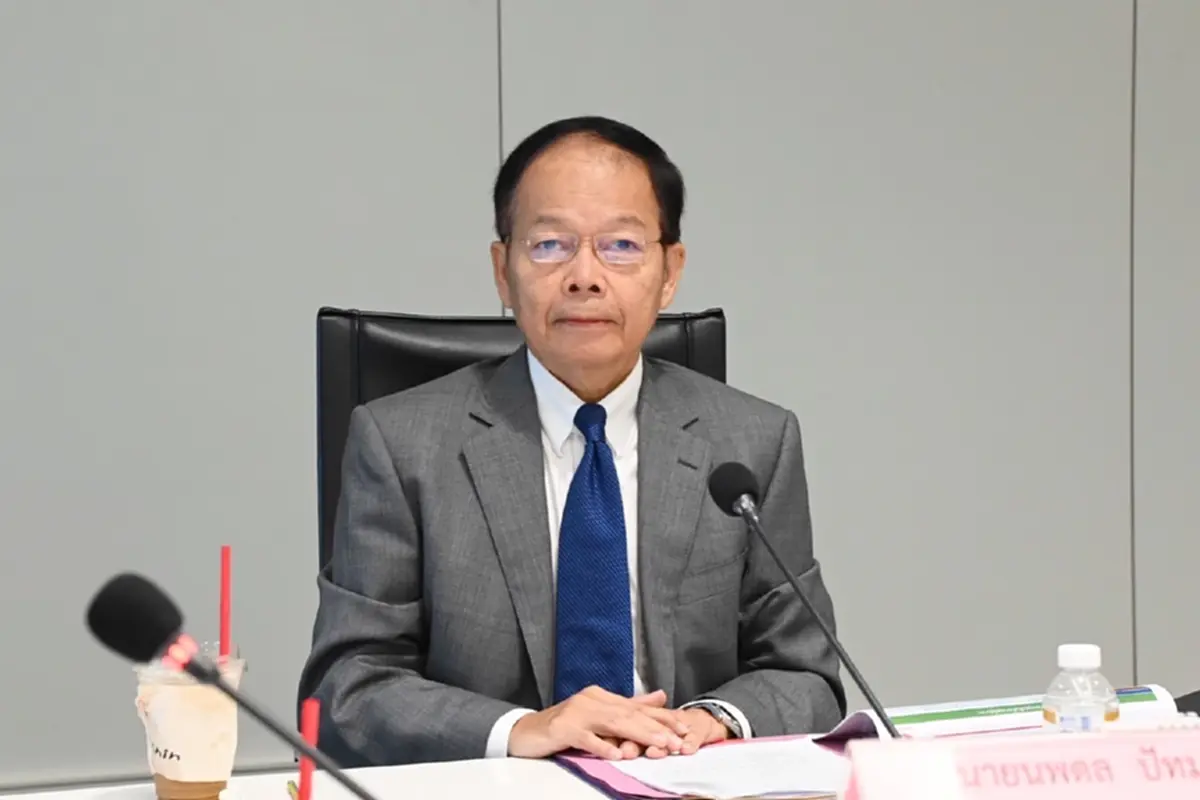 นพดล ปัทมะ ลาออก สส.เพื่อไทย เหตุผลชัด ขอบคุณ ทักษิณ