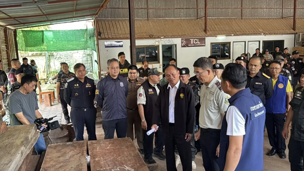 ยึดไม้ประดู่ 14 ล้าน ไม้เถื่อนข้ามชาติ ล่าหัวใหญ่- จนท.รัฐเอี่ยว