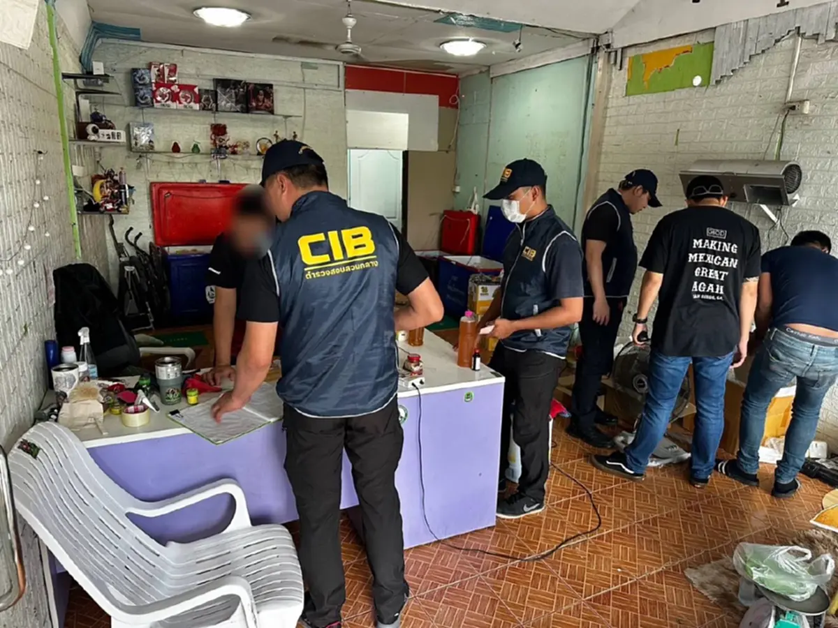 ทลายแหล่งน้ำกระท่อม-ยาแก้ไอเถื่อน ภาคอีสาน ยึดของกลางกว่า5ล้าน