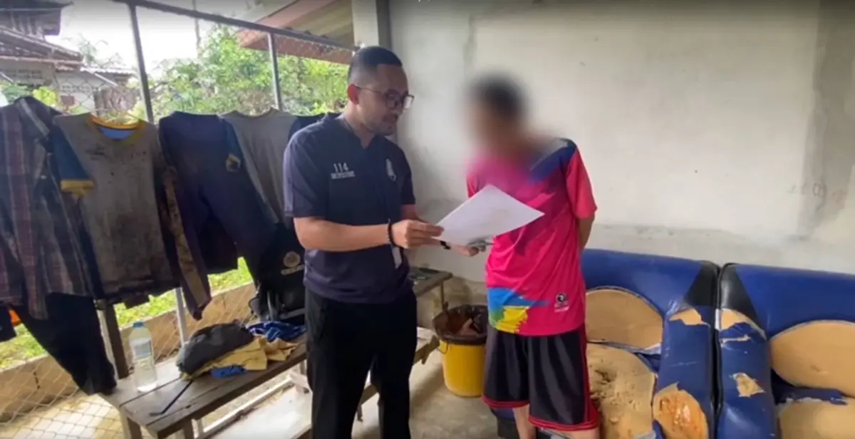 บุกจับคาบ้าน รปภ.แสบ ลักเหล็กโรงงานขายเสียหายกว่า 9 ล้าน