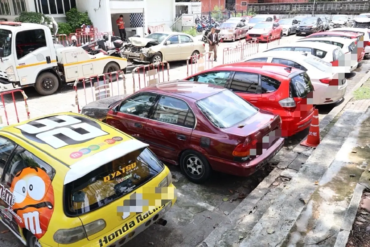 จับ9ผู้ต้องหาแก๊งรถซิ่งบนถนนวิภาวดี ยึด"รถยนต์" 9 คัน