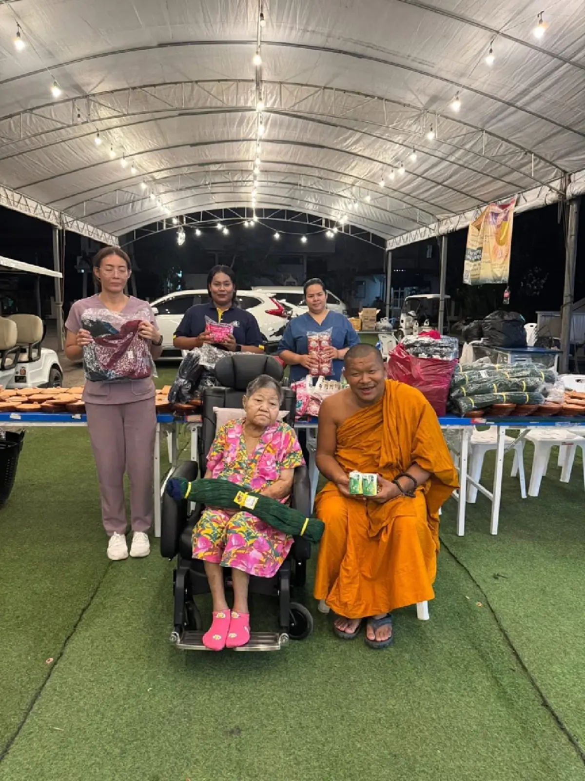 เปิดคลิปสุดท้าย เจ๊เกียว ทำบุญ 1 ล้าน มอบของให้ทหารชายแดน 