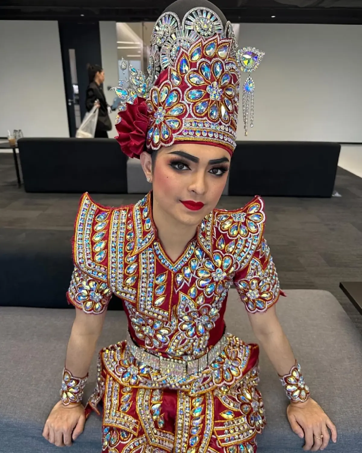 \"ศรราม น้ำเพชร\"ดวงเฮง รับโชคใหญ่ถูกรางวัลลอตเตอรี่พลัส 105 ใบ