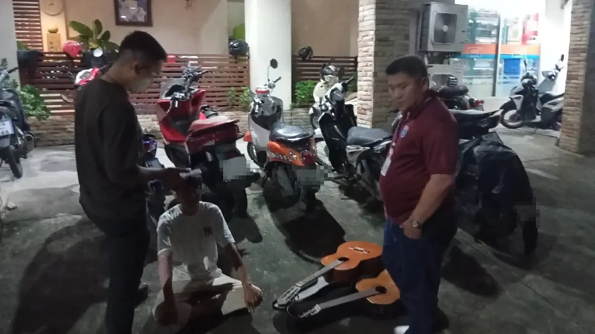 จับได้แล้วโจรยกเค้าบ้าน แน็ก ชาลี ยึดของกลางคืนได้เพียบ