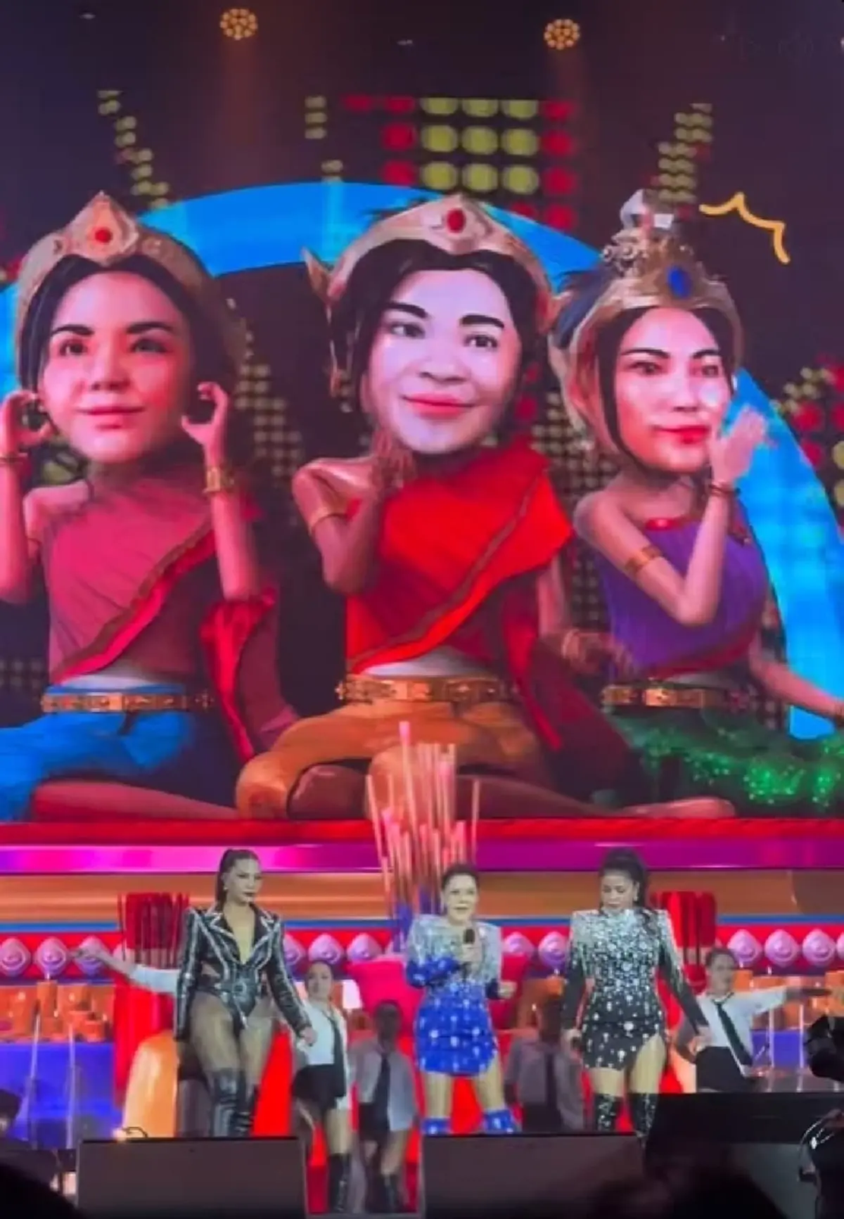 ผิดหรอ "ต้นหอม" ฟาดแรง เจอดราม่า หลังลุกเต้นในงานคอนเสิร์ต