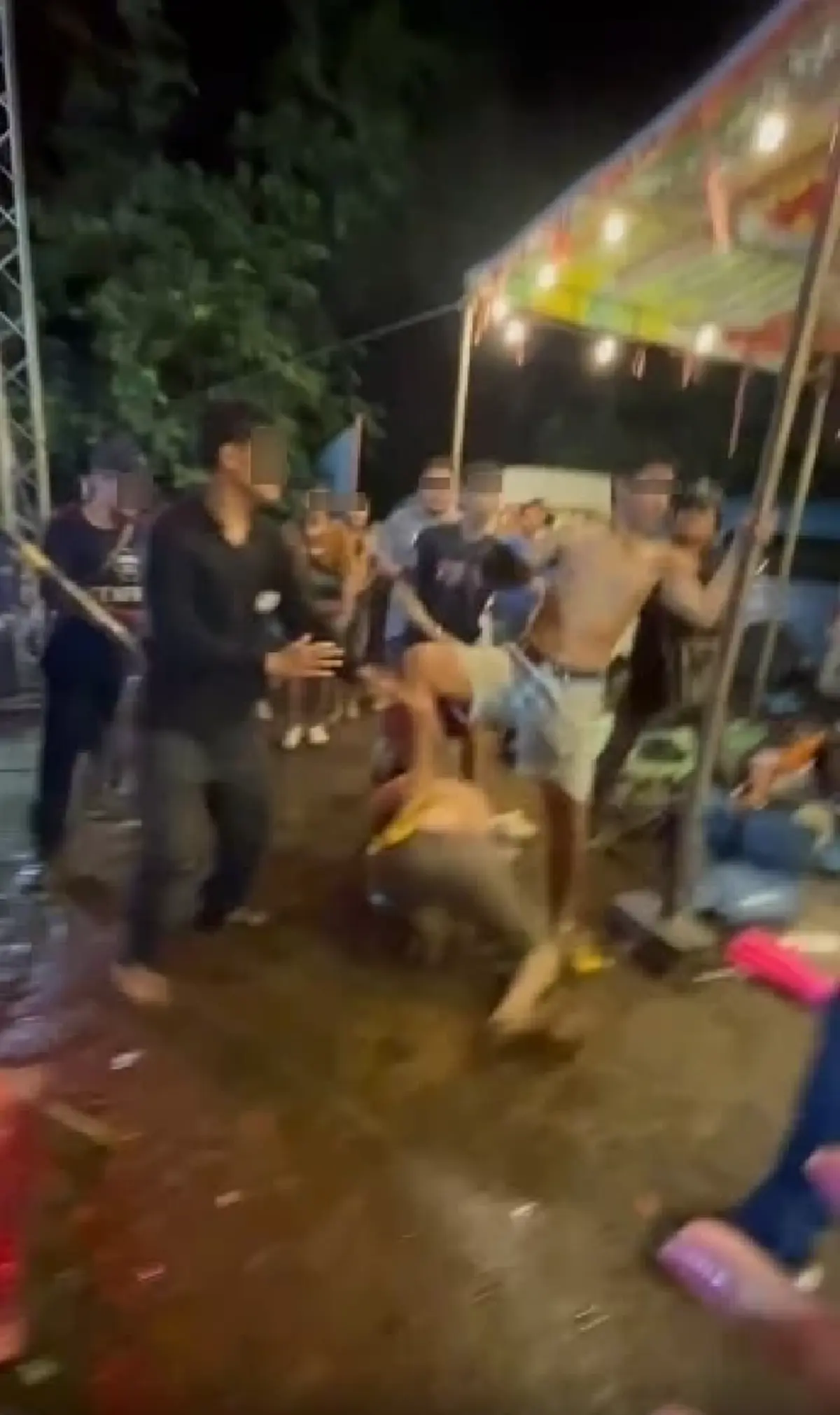 ไม่ธรรมดา "แสนสะท้าน" อดีตแชมป์โลก หลังซัดโจ๋ร่วง ปกป้องทีมงาน