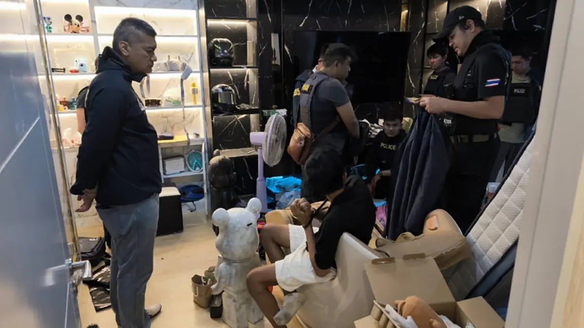 บุกจับ 3 พ่อค้ายารายใหญ่ภาคกลาง ยึดทรัพย์สินกว่า 13 ล้าน