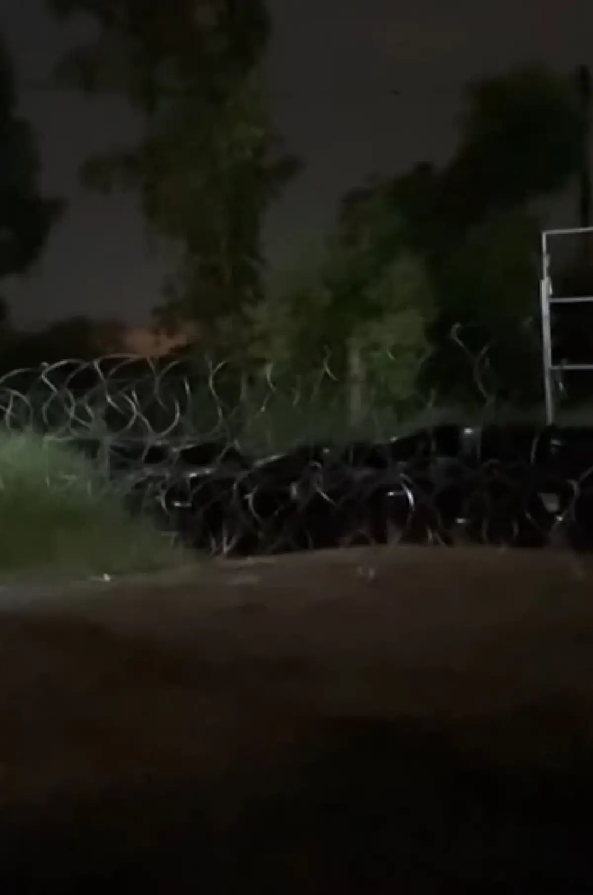 เขมรบ่น ไม่ได้นอนมาแล้ว 2 คืน หลังโดน "กัน จอมพลัง" จัดหนัก