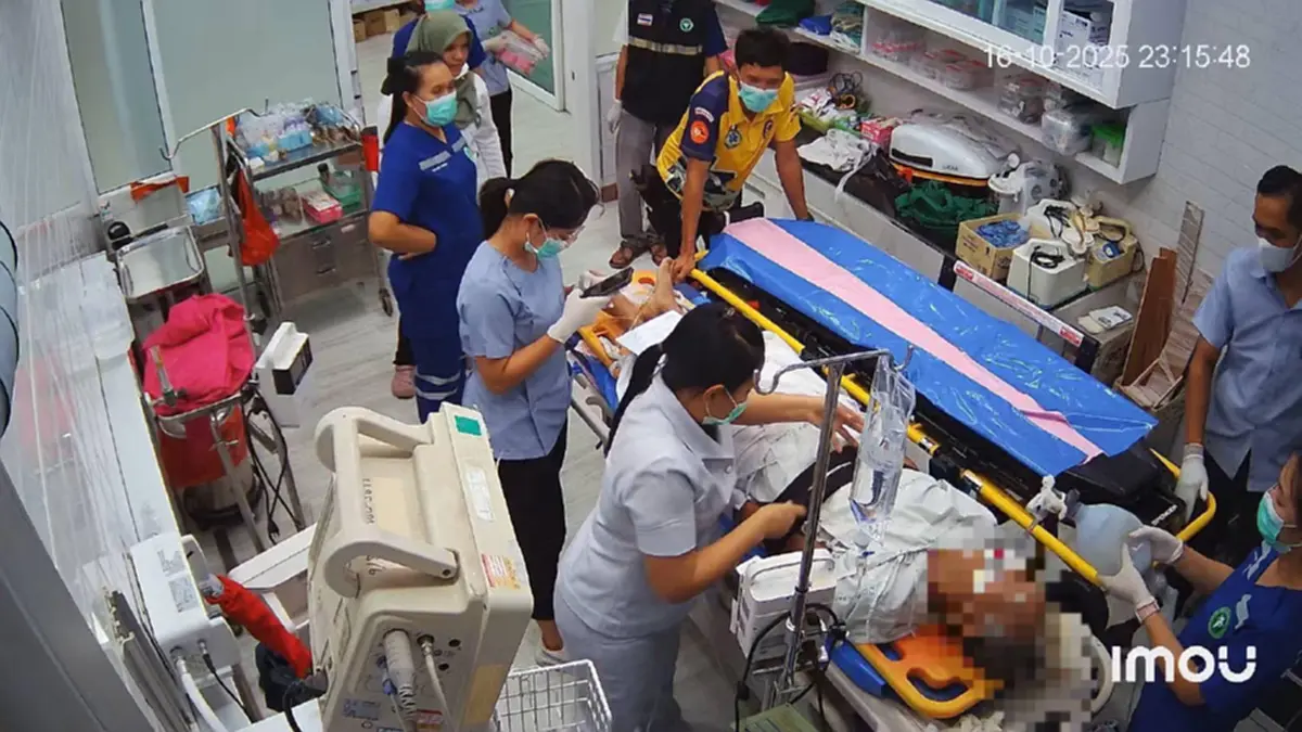 ลูกสาวโพสต์เศร้า สูญเสียพ่อ รถพยาบาลโดนขวาง ยกมือไหว้ก็แล้ว