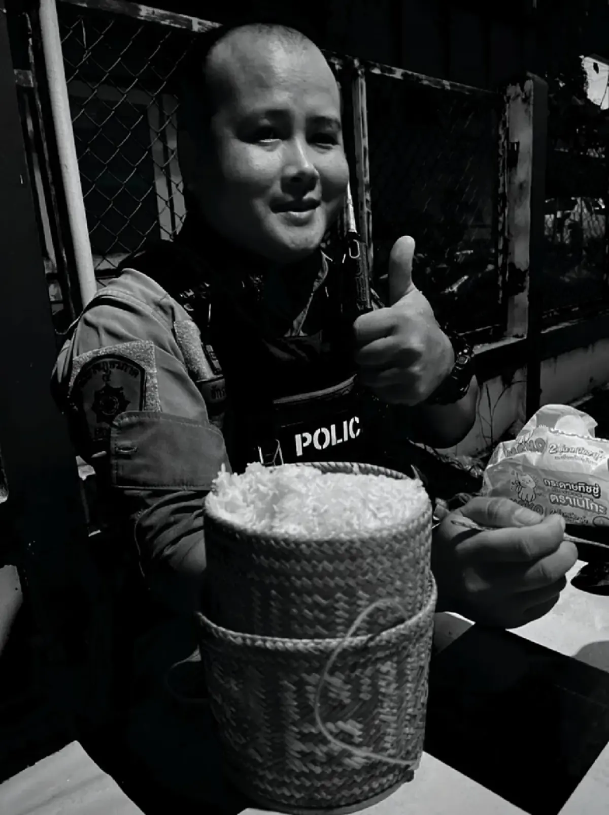 เปิดโพสต์สาวเมาขับชน หมู่จักร ตร.หนองคายเดือด อย่าคิดว่าจะรอด